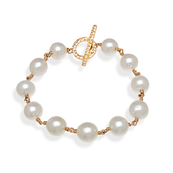 Hammered White South Sea Pearl linked Bracelet
