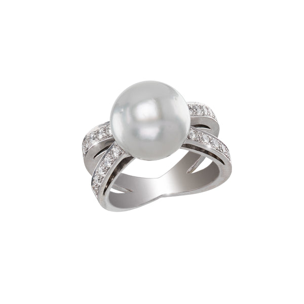 White Pearl X Ring